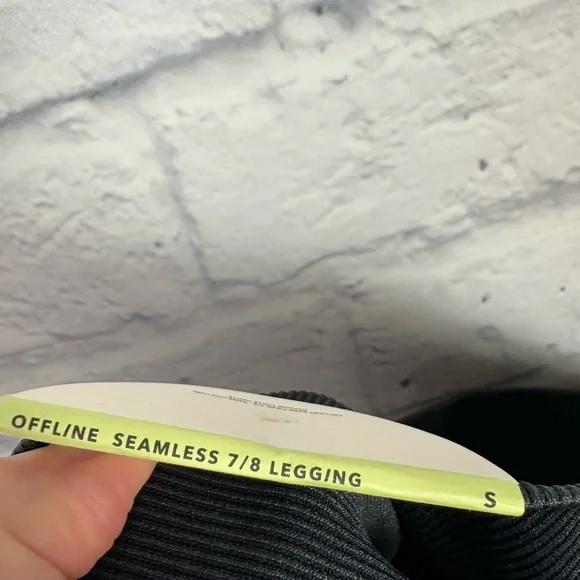 NWT OFFLINE By Aerie Big Chill Seamless Legging size S - Picture 8 of 10